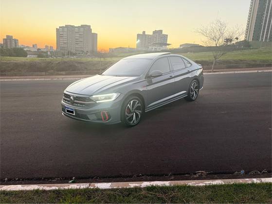 VOLKSWAGEN JETTA 2.0 350 TSI GASOLINA GLI DSG